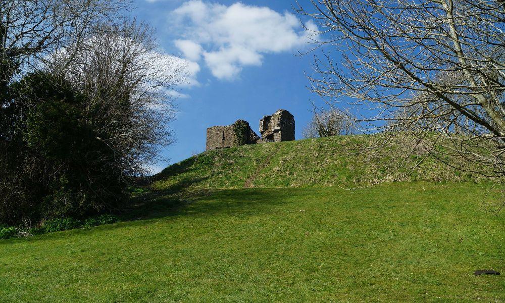 Loughor Castle Swansea