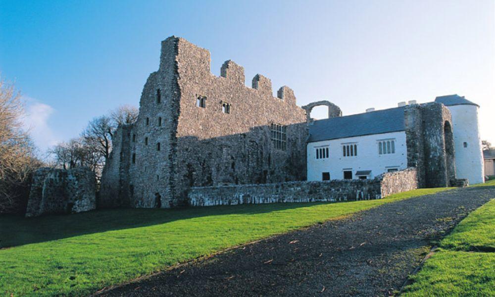 Oxwich Castle